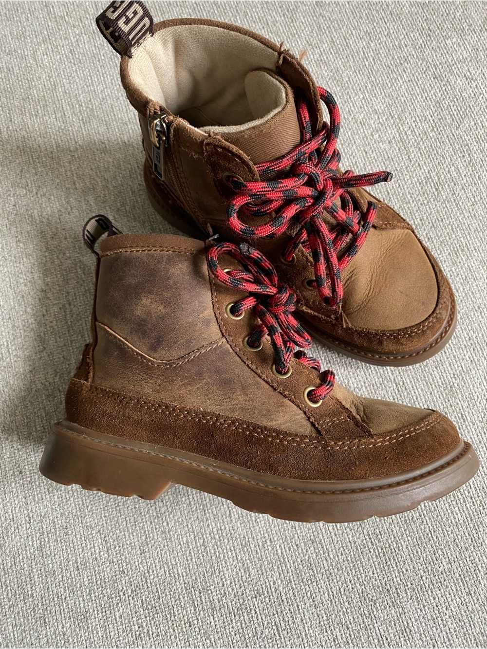 UGG Robley Weather Boot